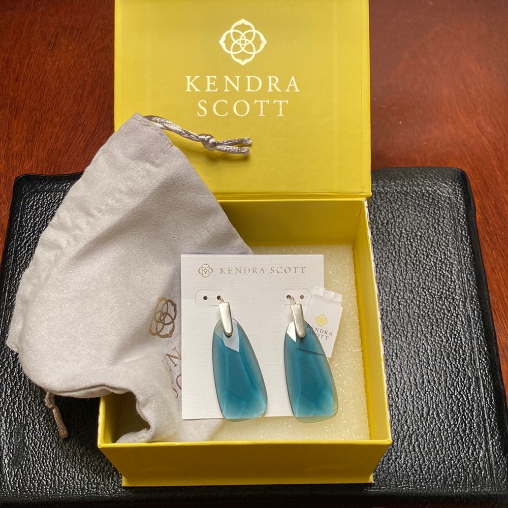 NWT Kendra Scott Gold and Turquoise Statement Earrings